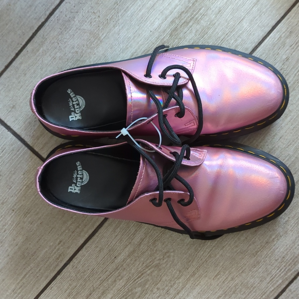 1461 Mallow Pink Reflective Metallic Oxford Size 8
